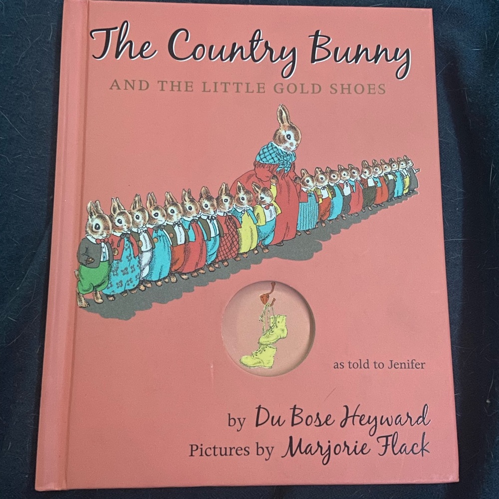 The country bunny book (70th anniversary edition)
